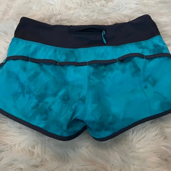 LULULEMON Speed Up Shorts sz 4 ( Fits like a 2) - Picture 3 of 5